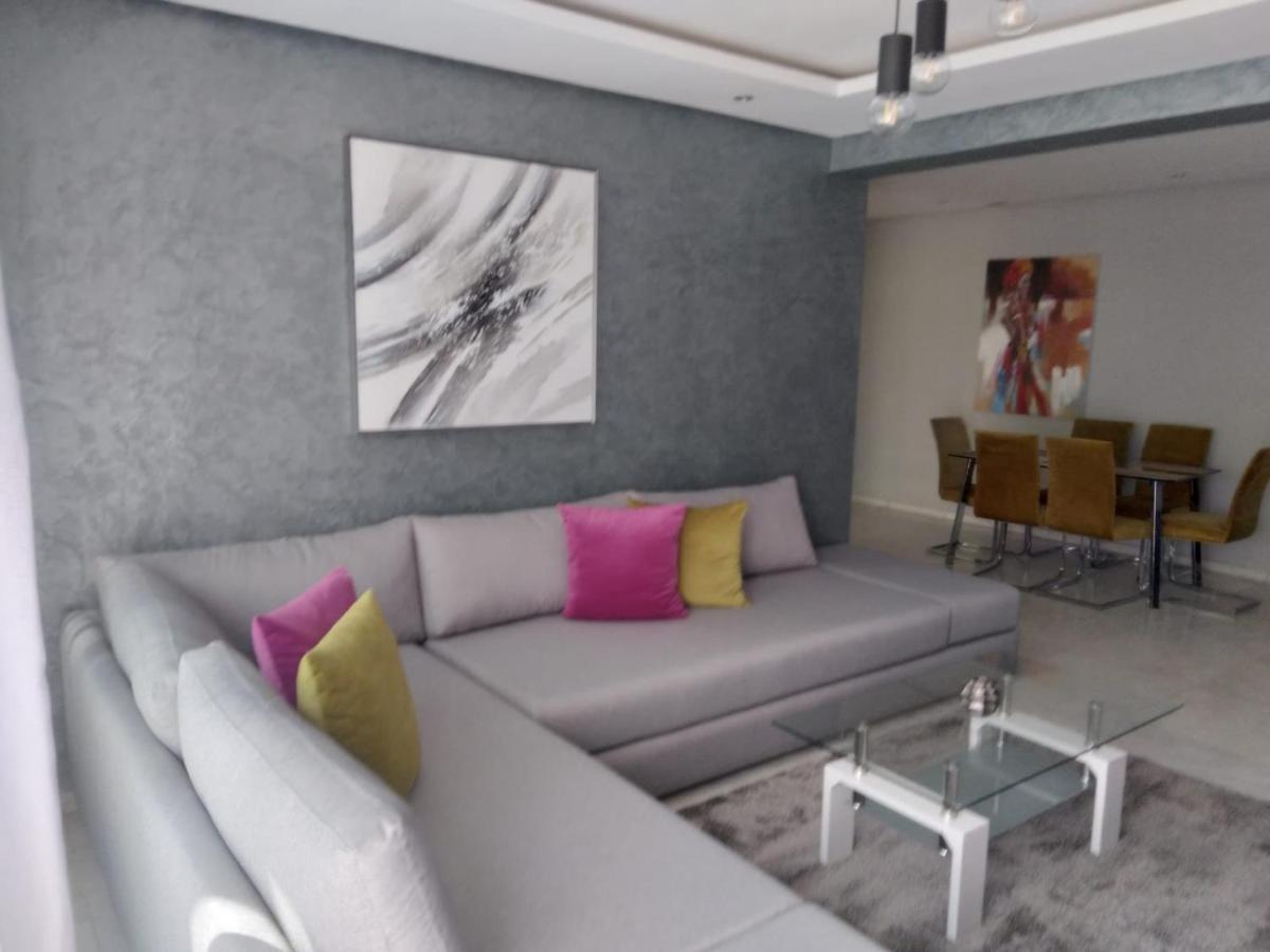Privat Apartments Prestigia Hay Riad Rabat Eksteriør billede